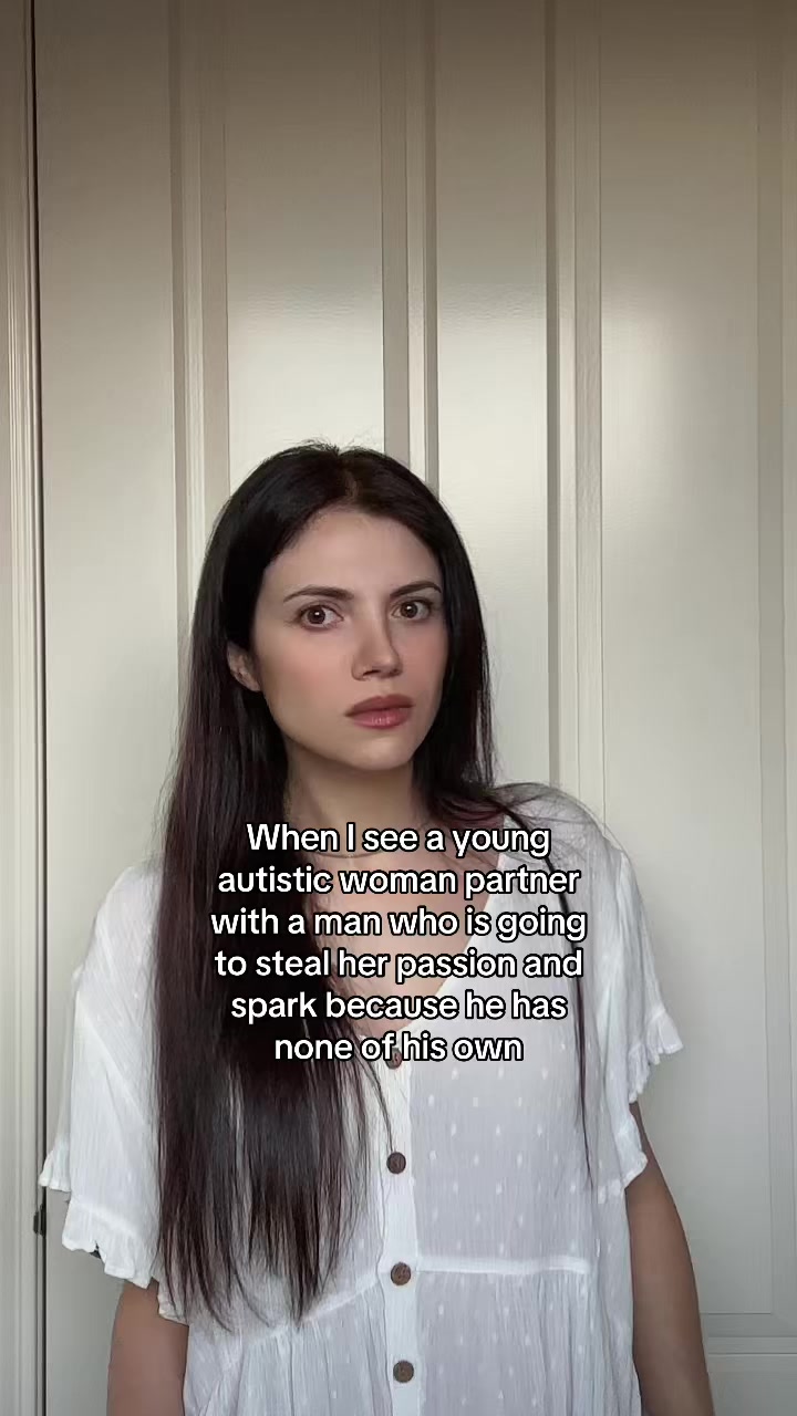 @Alexandra Adornetto