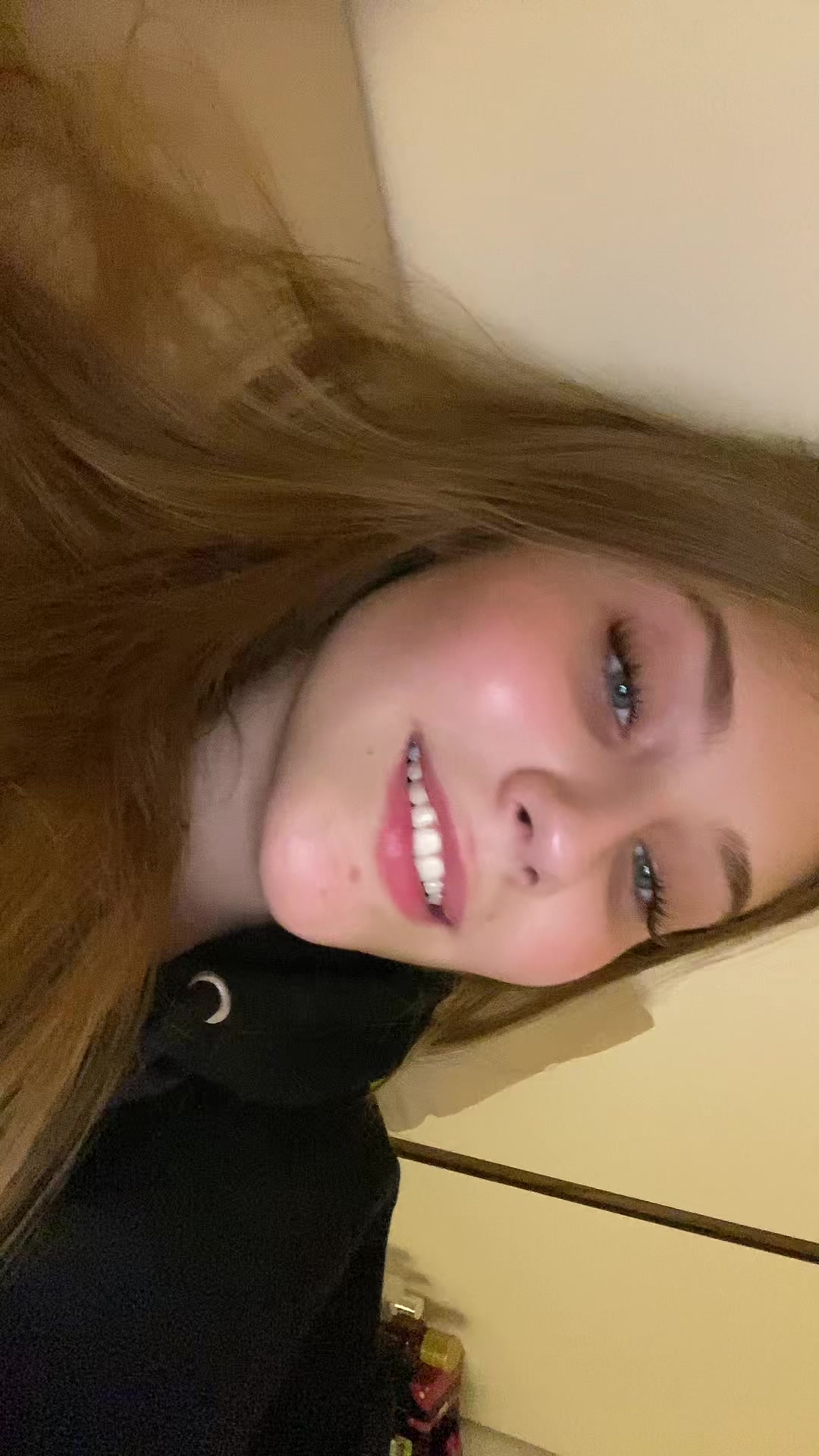 @Larapmendonca_