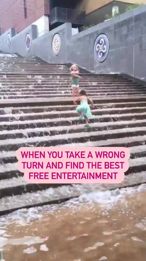@emilyunscripted