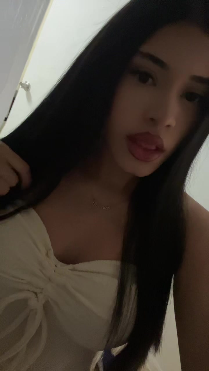 @???