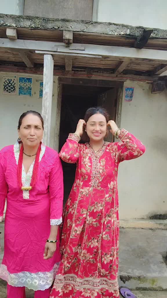 @🇳🇵☘️uma khatri🇳🇵☘️