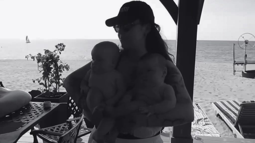 @Jordie | twin mom