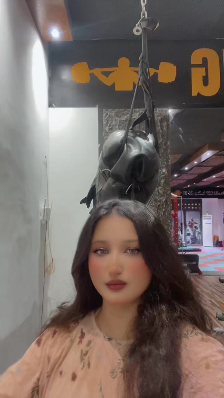 @cheekupeeku2