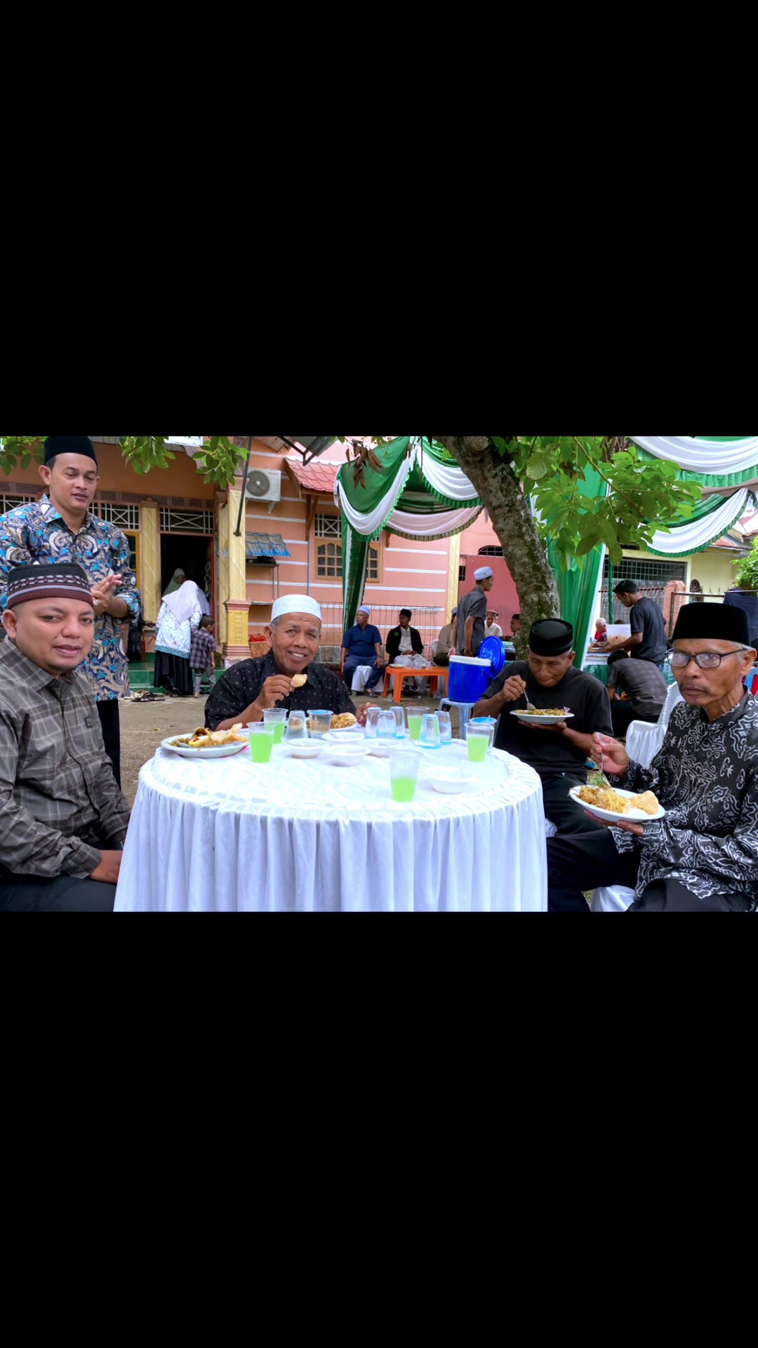 @KOMANDAN AZIZ