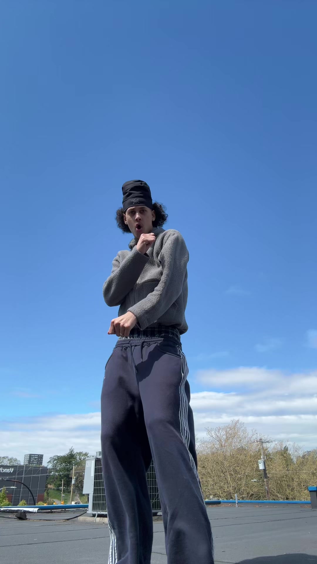 @lyjuh