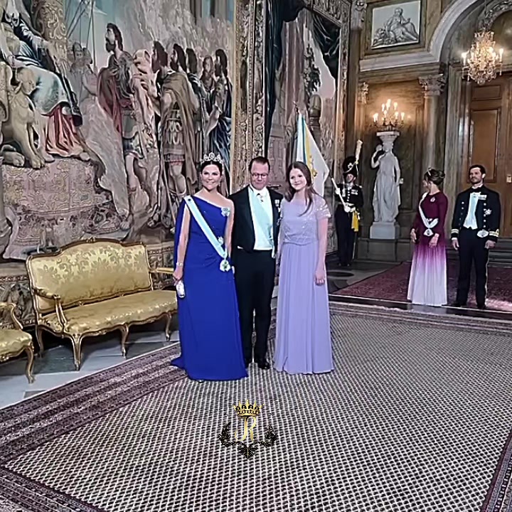 @𝑹𝒐𝒚𝒂𝒍 𝑶𝒇𝒇𝒄𝒊𝒂𝒍 ⚜️