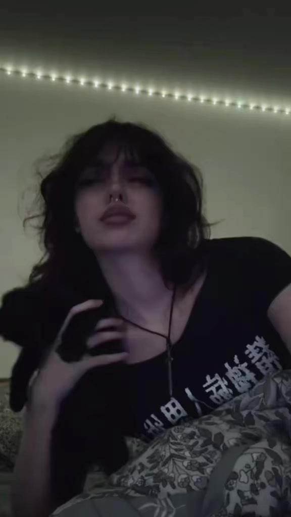 @charlotteyama0