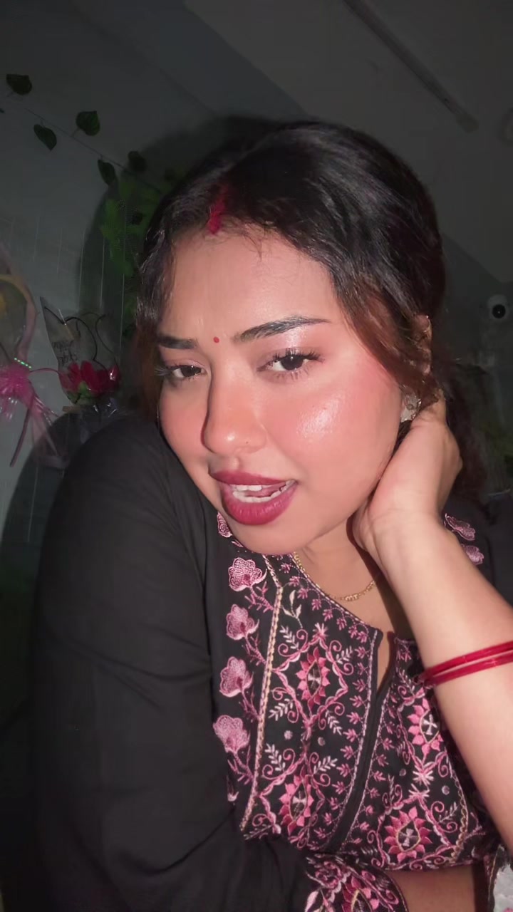 @Anjali 🖤