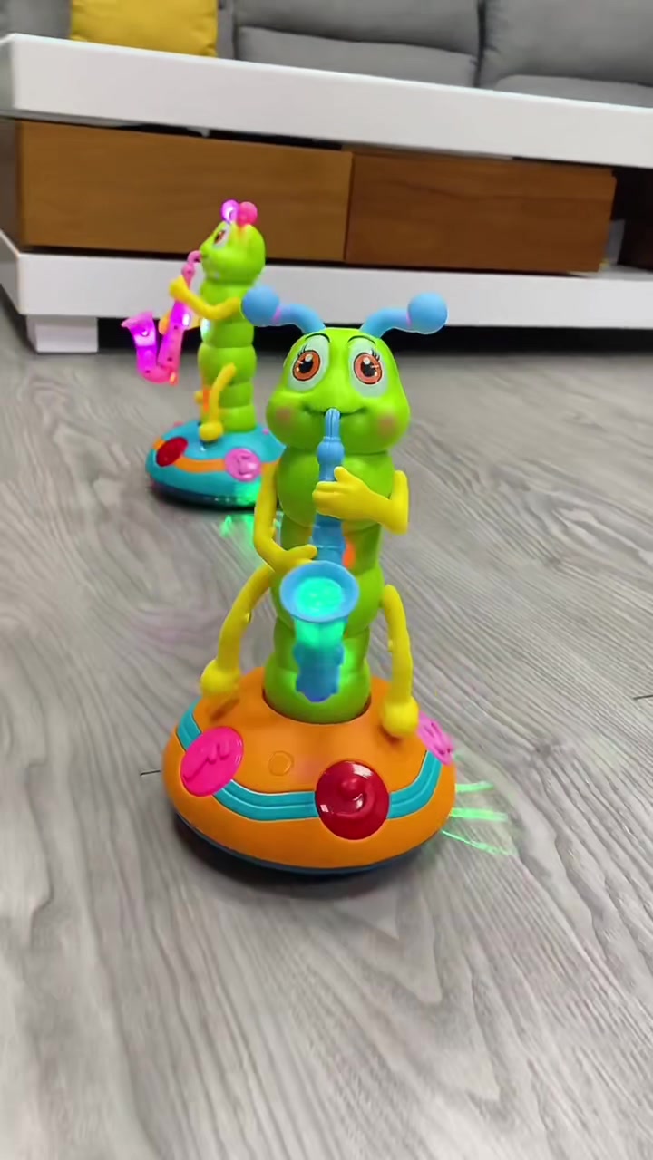 @TinnyDuckTV