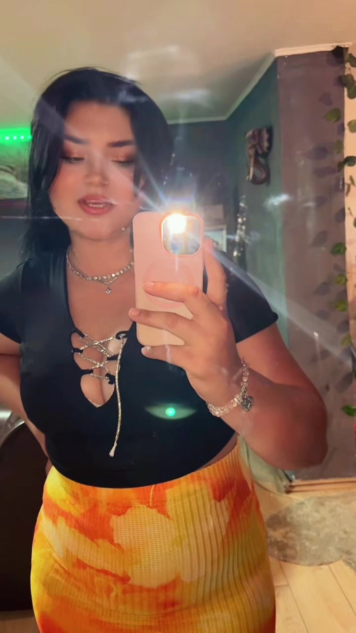 @Lanaaa_01
