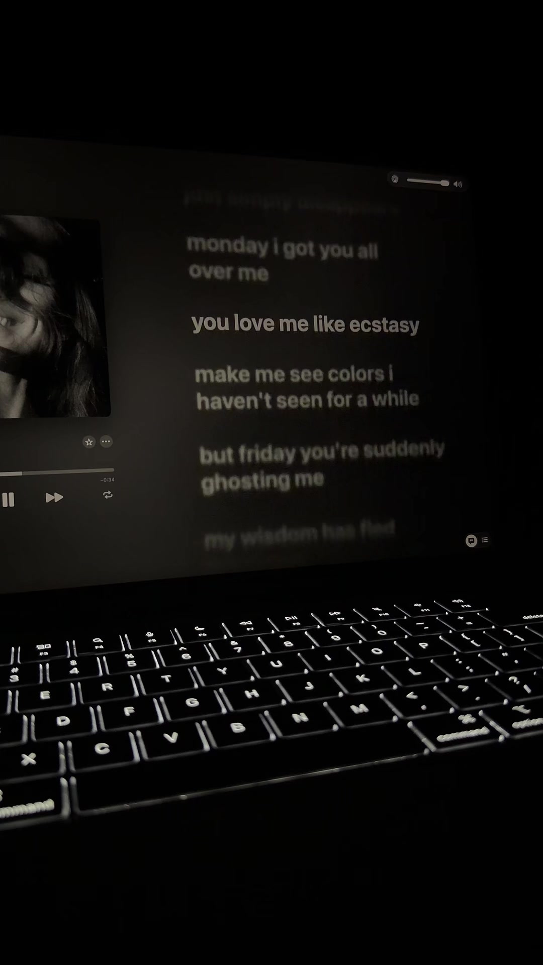 @🌌🎧musicallyrics🎶💿