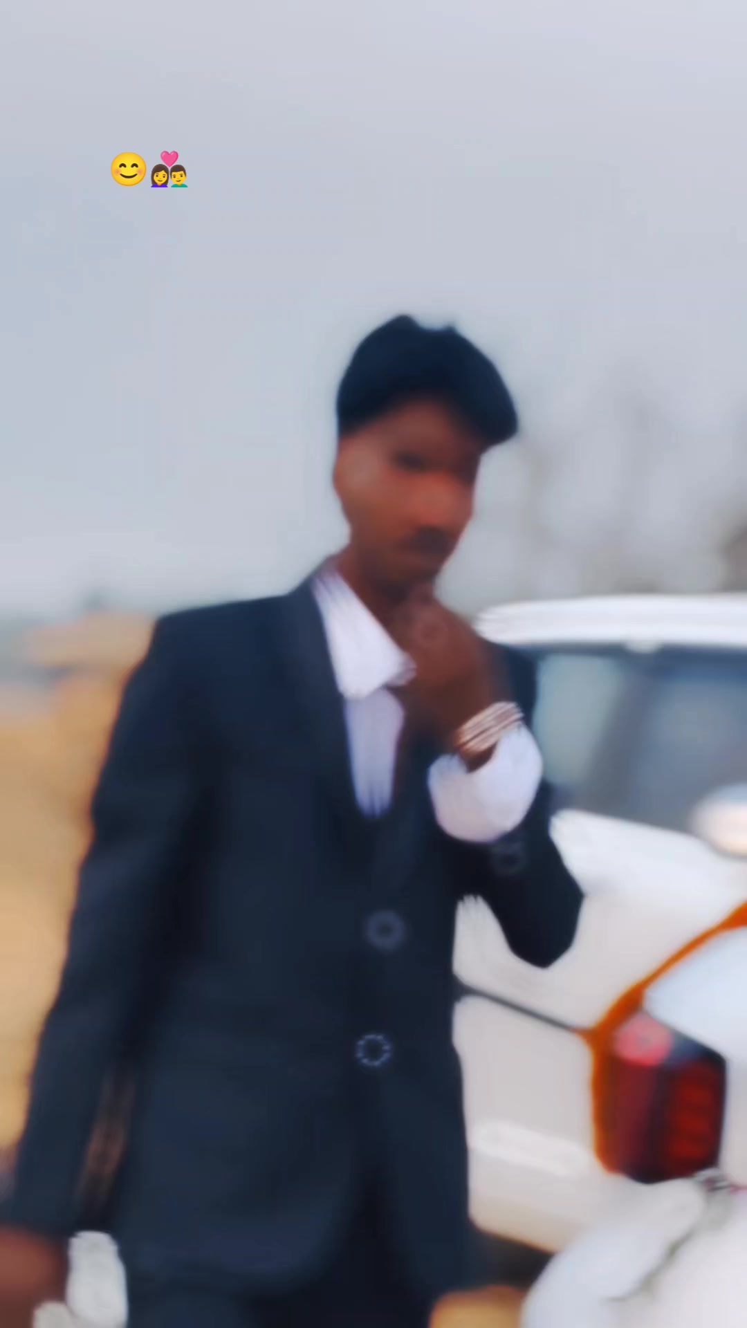 @Golu Das ~18💫