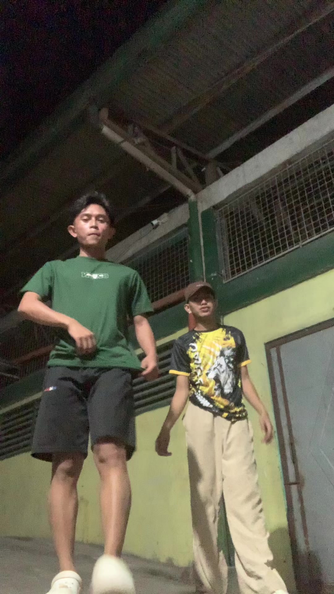 @Sheduu_
