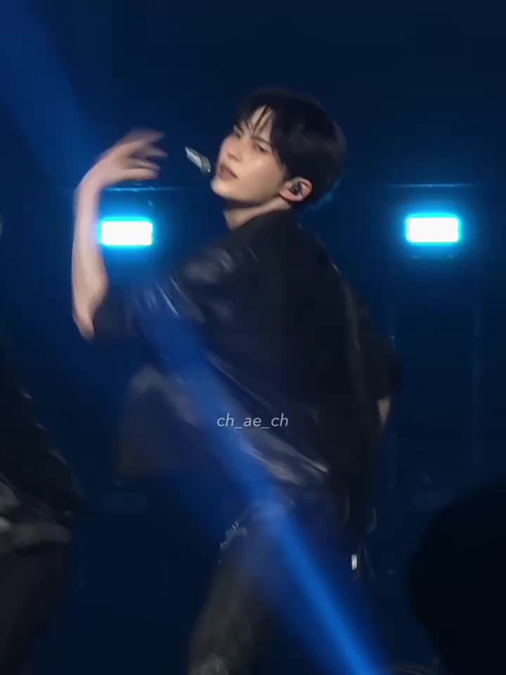 @๐ฑ๐ฎ๐ฟ๐ถ๐ฎ๐น๐ฎ๐ฐ๐ฒ๐ฑ