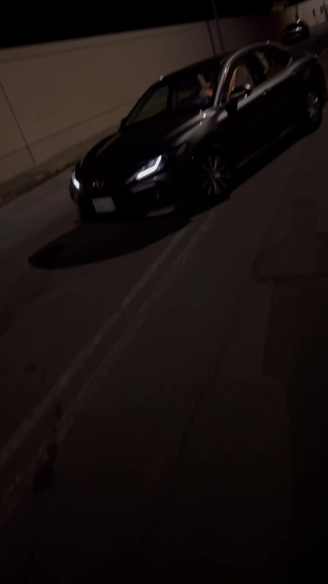 @2R