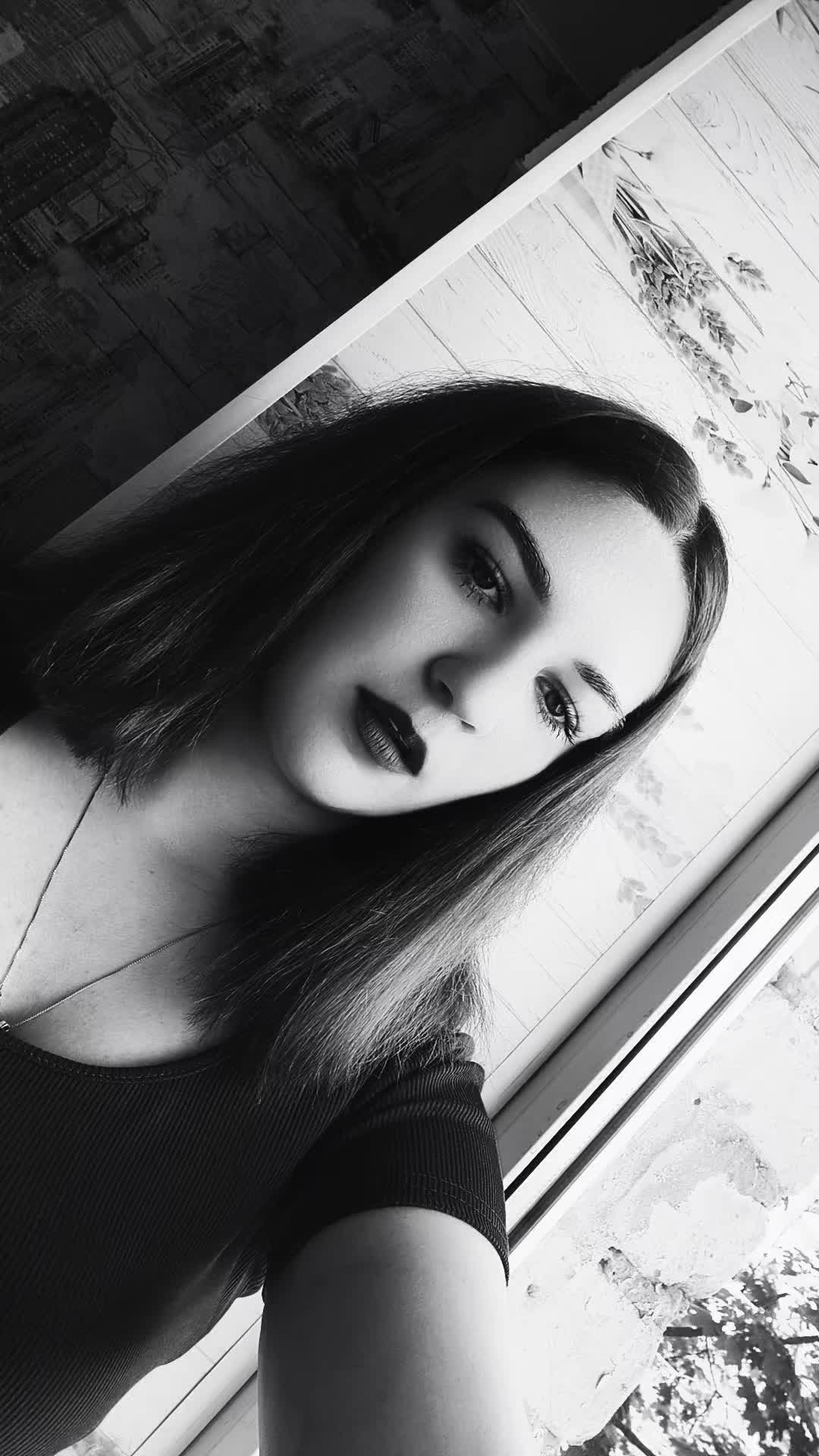@🦋