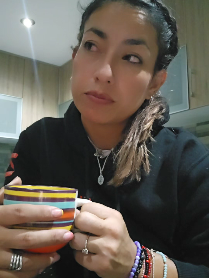 @Angelita T M