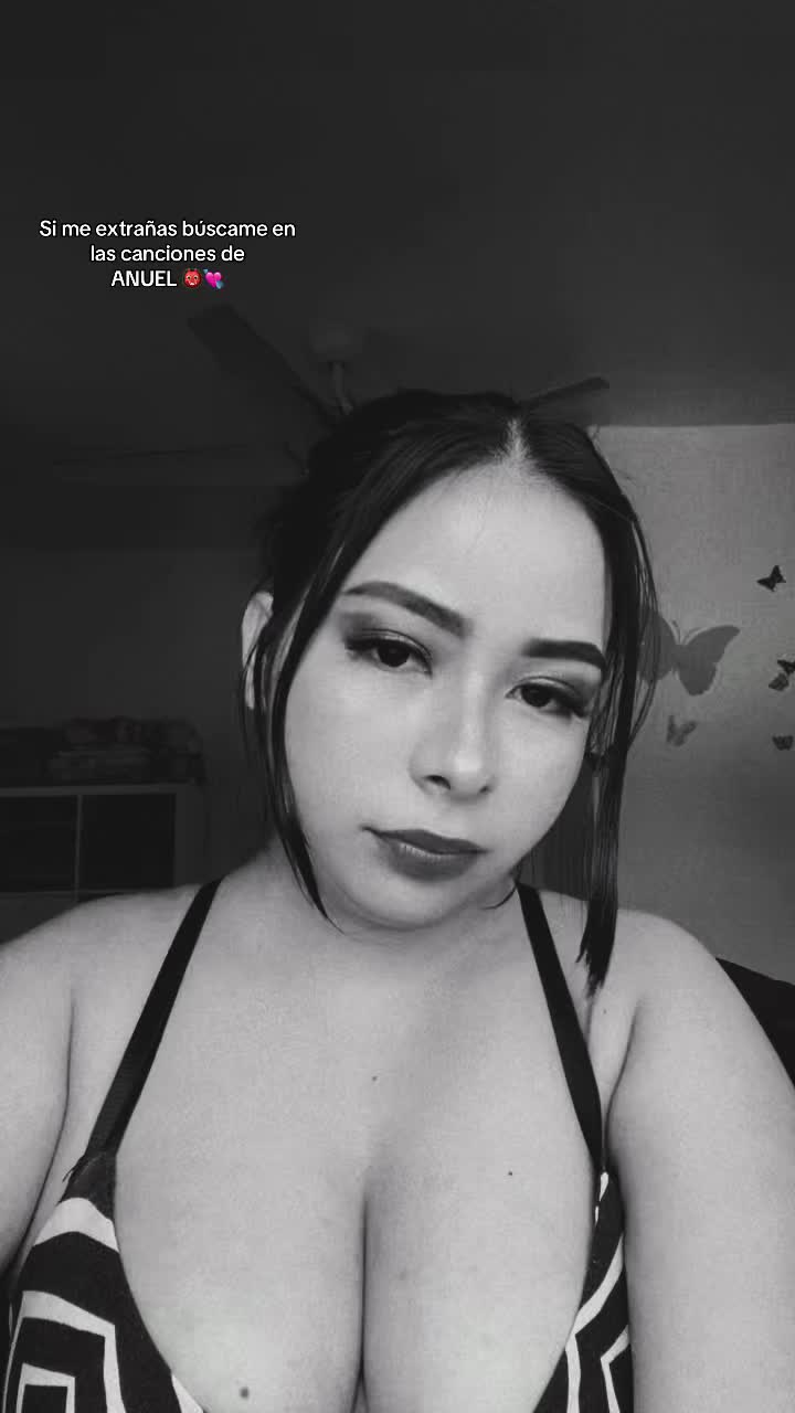 @“🕷️Mily🖤”