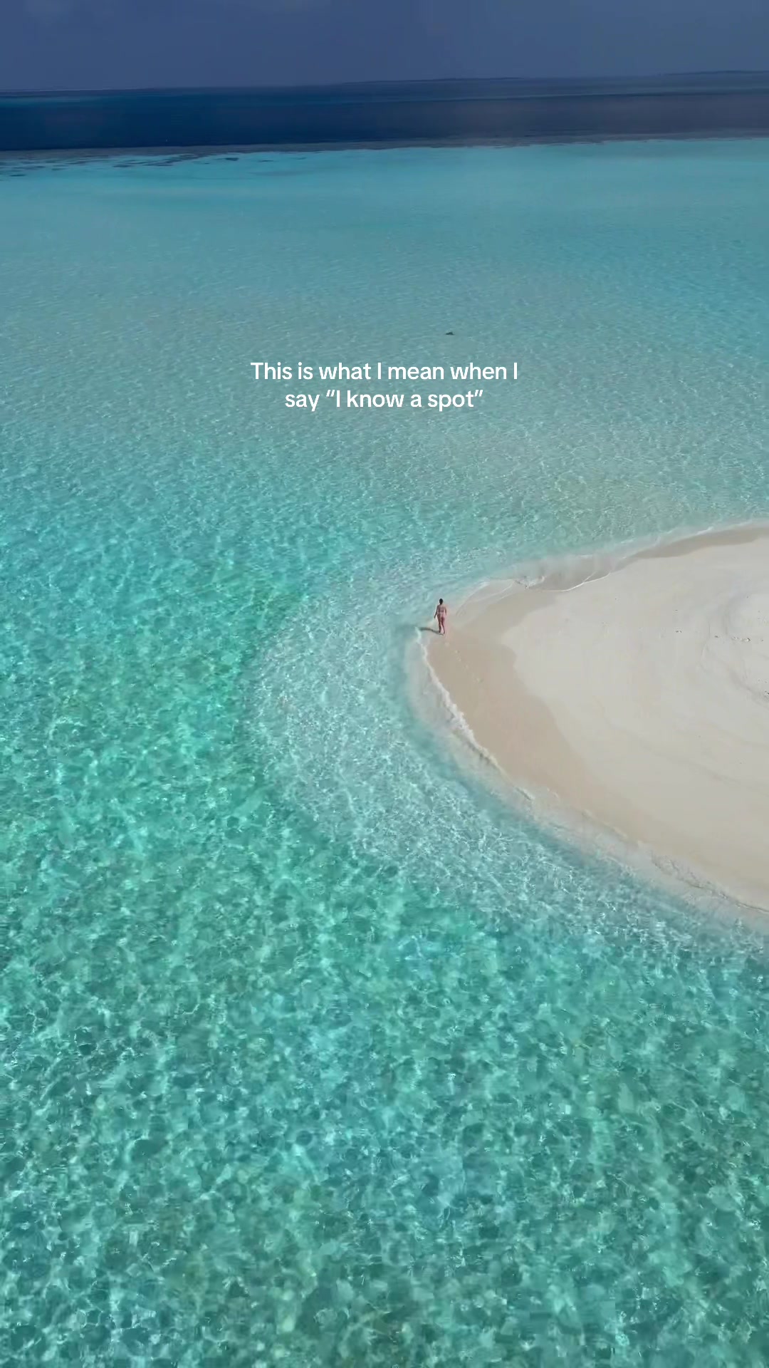 @Aimee Bell - Travel & Life