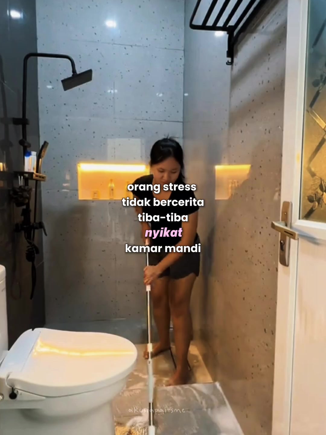 @who am i ꫂ ၴႅၴ