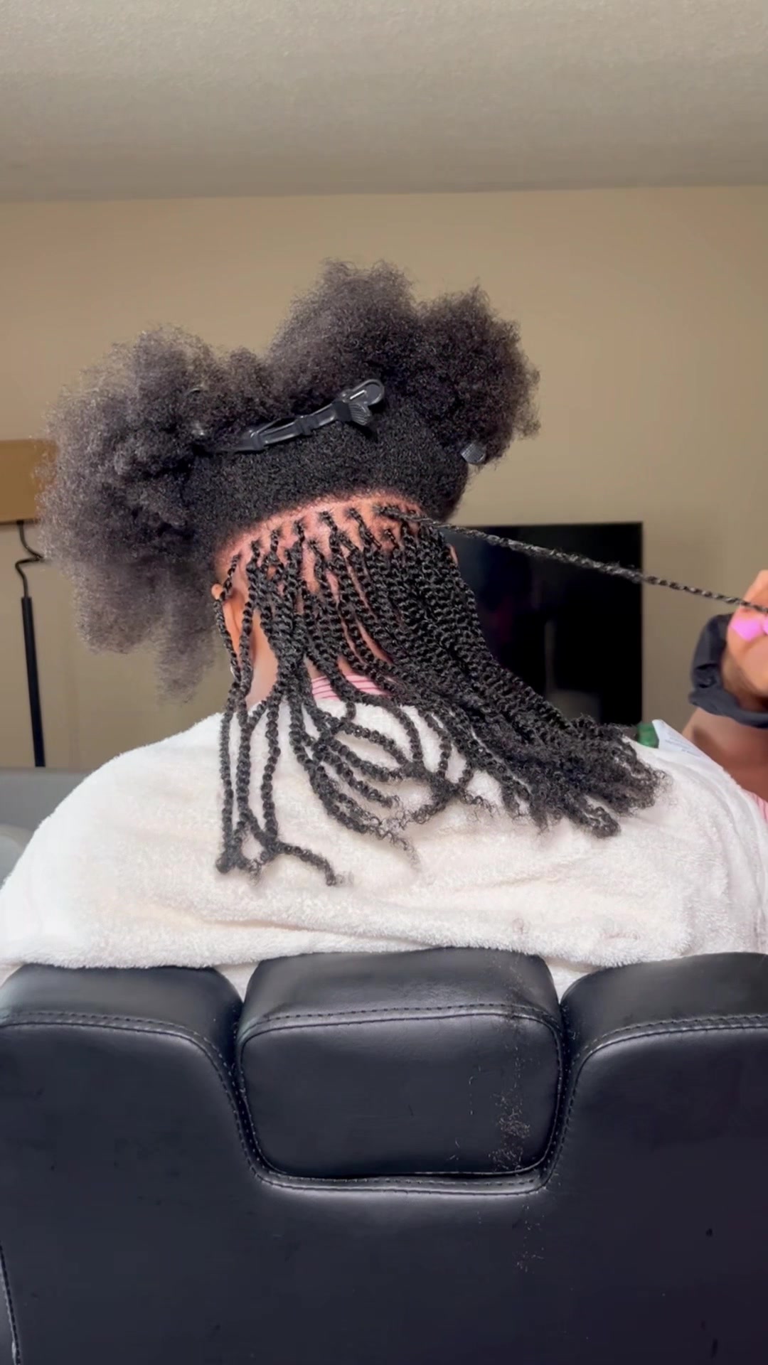 @HairEpiphany| Edmonton Braider