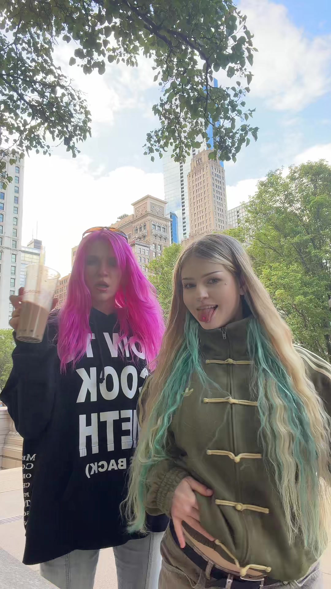 @катя вайб