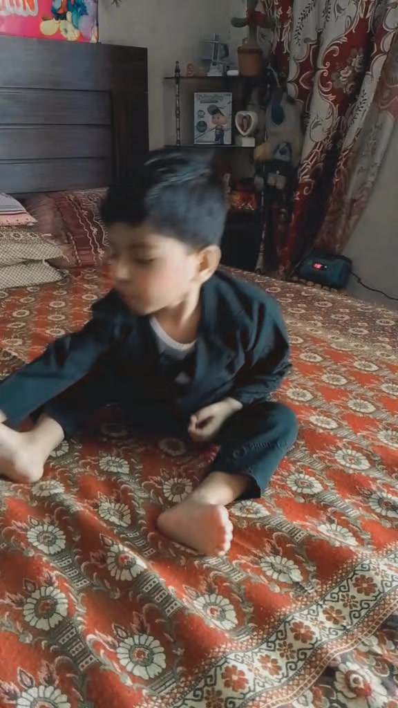 @👑😘Z@!nلاڈلہ😘👑