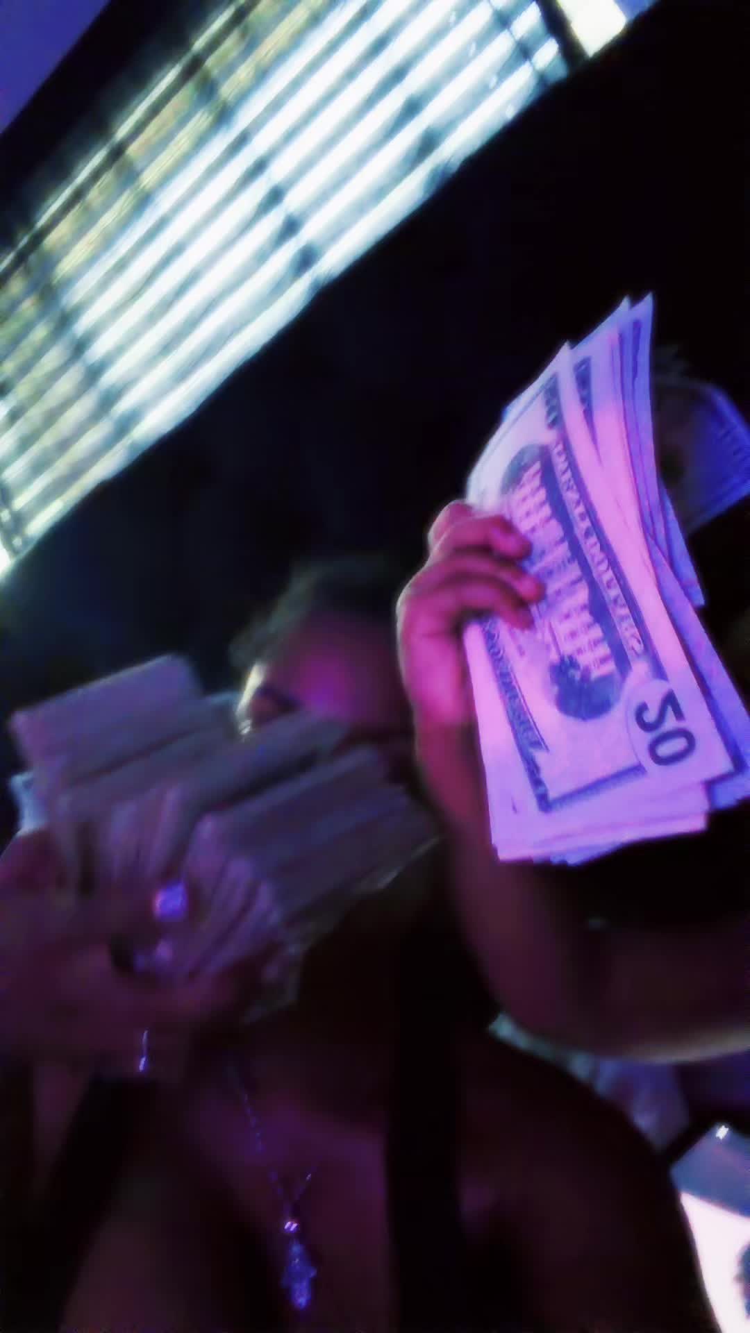 @andimlaylaay