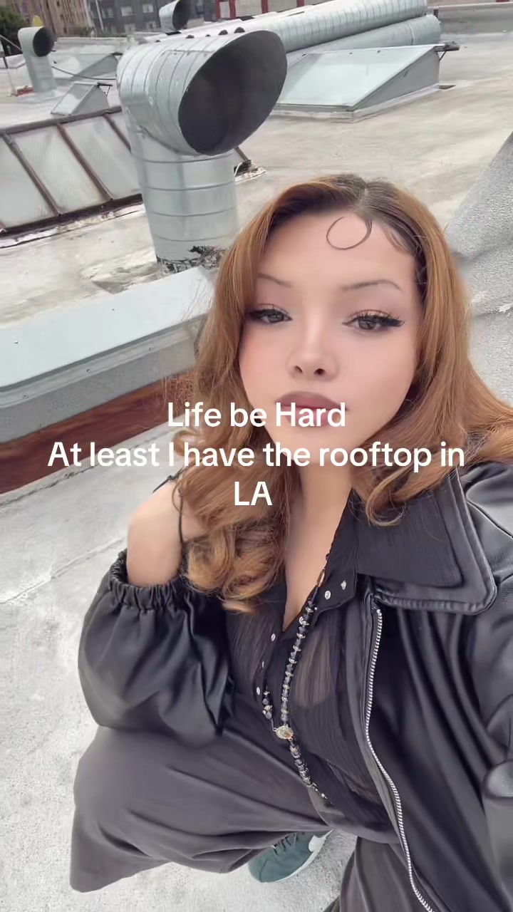 @Domonique