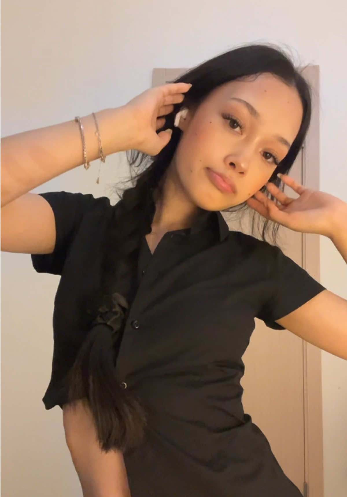 @тгк: Anish🤫