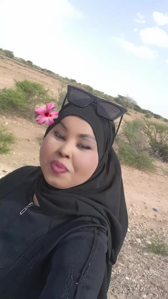 @Alhaan amisha🦊