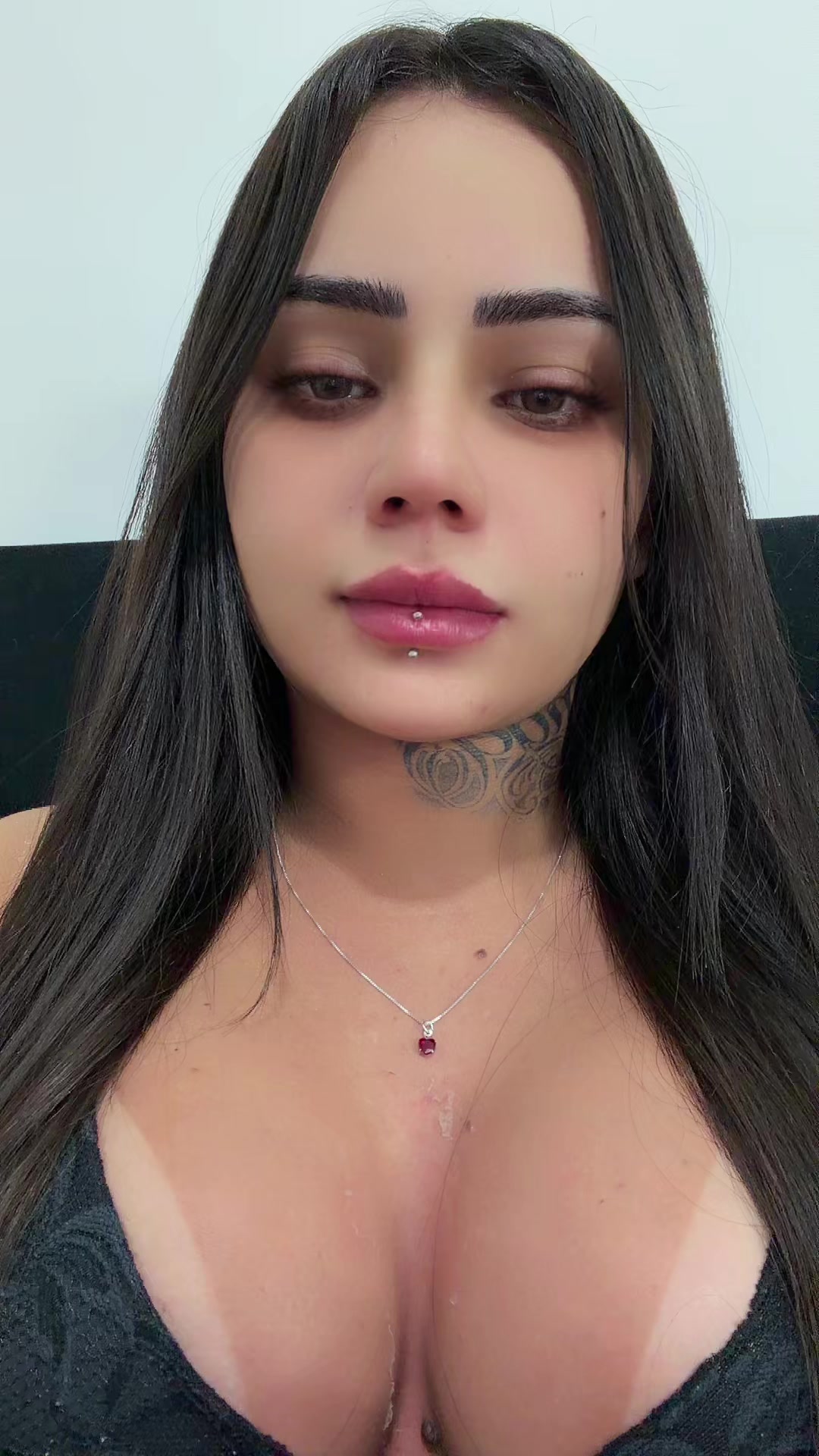 @Karolinny2