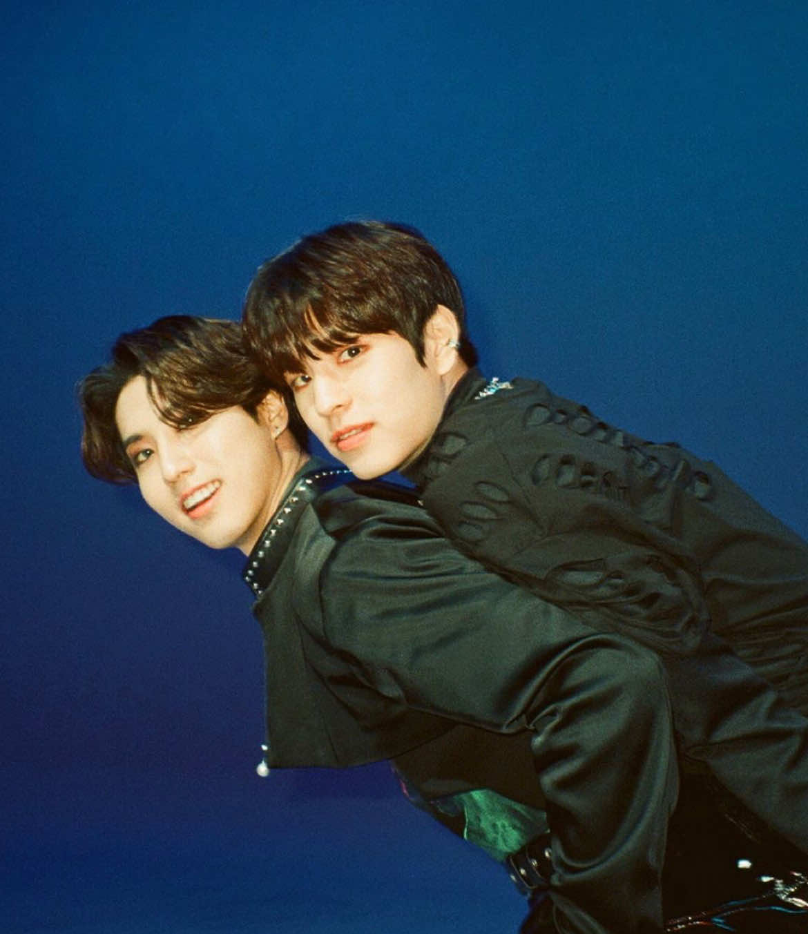 @𝓝ahia ❤︎ 지성 !!