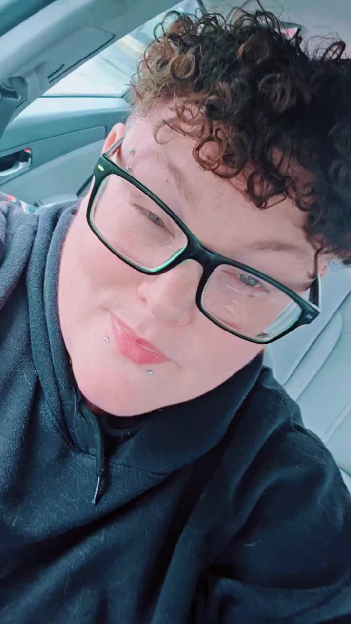 @KingSteph👑🤙🌈