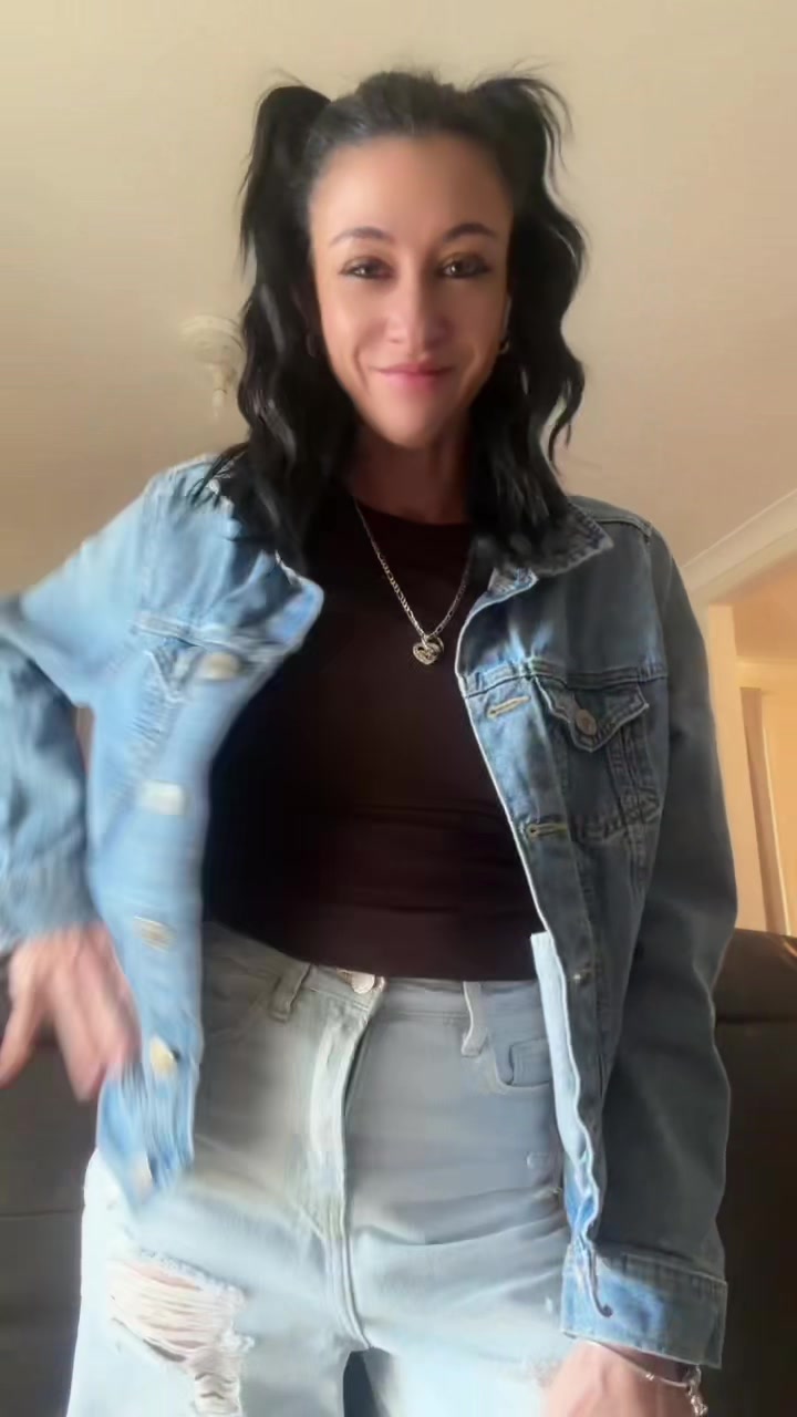 @Crystalk38