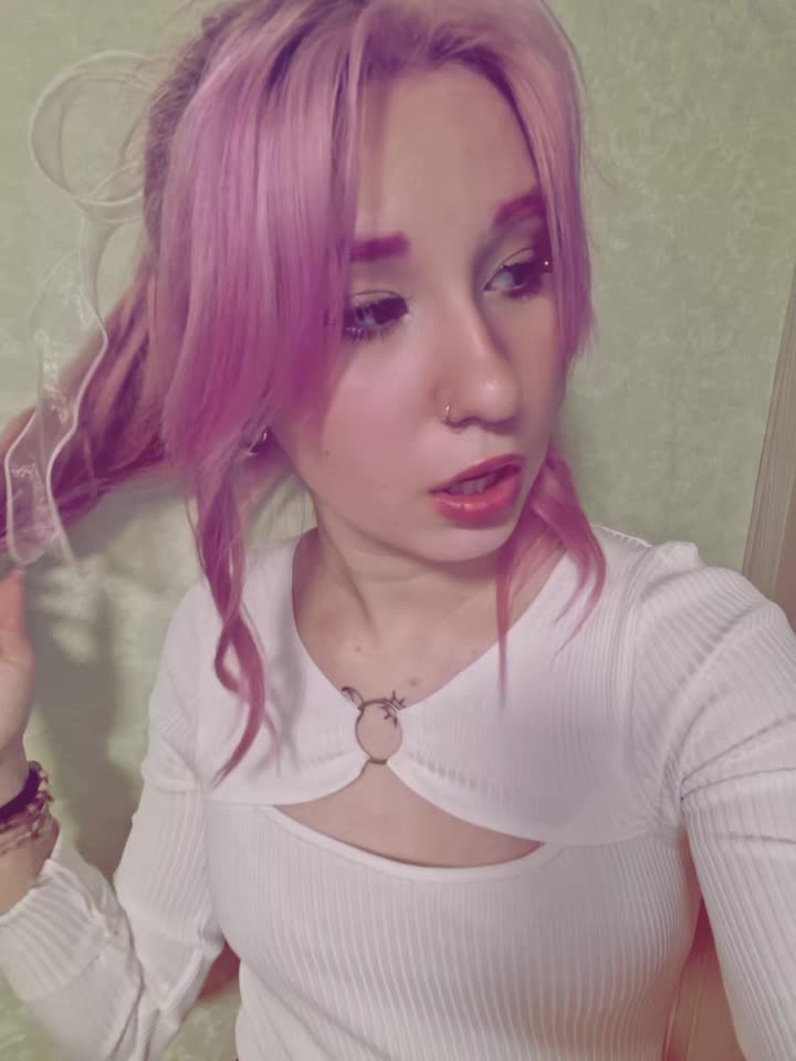 @яркая