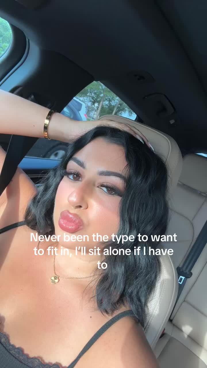@Anya 🩷