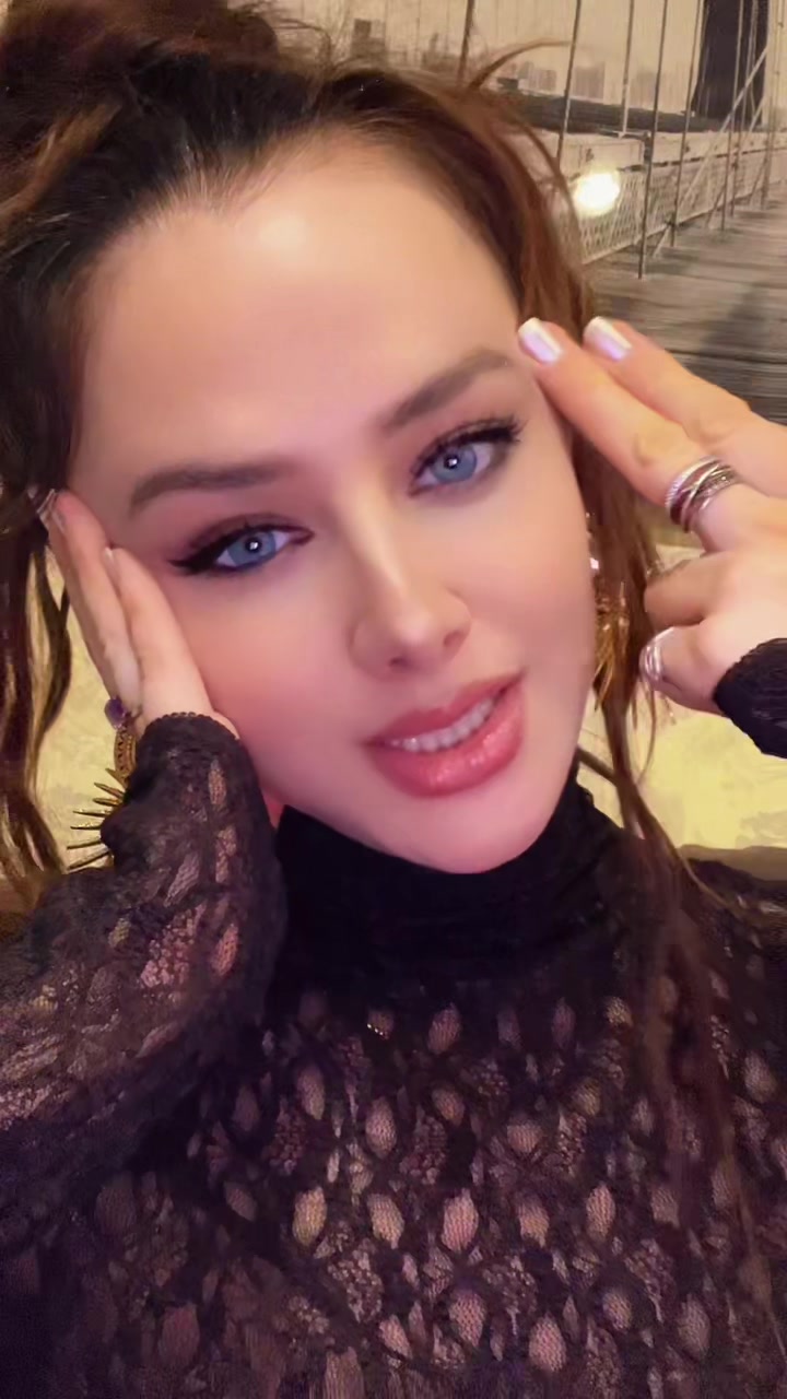 @victoriabrilliant