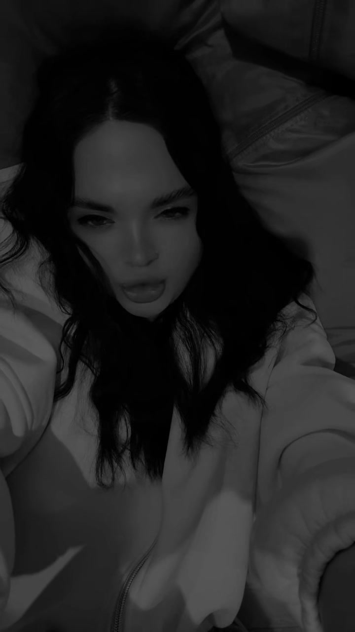 @Лёля🦋
