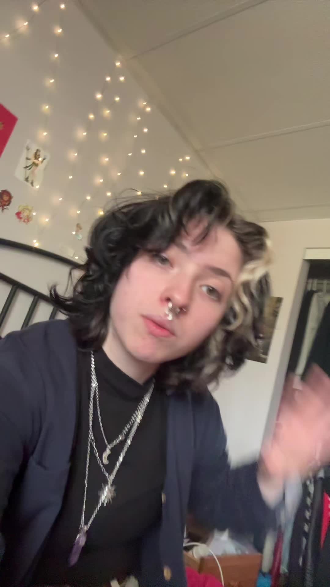 @Comet💫(he/they)