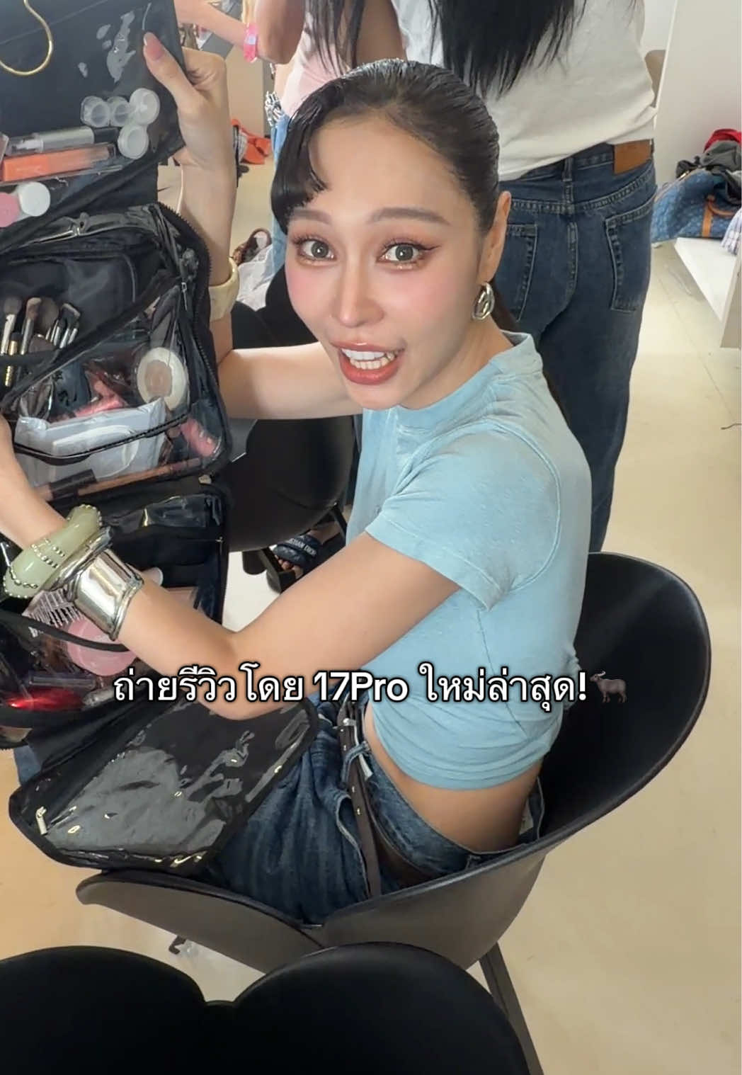 @เอมิ หมวยอินเตอร์