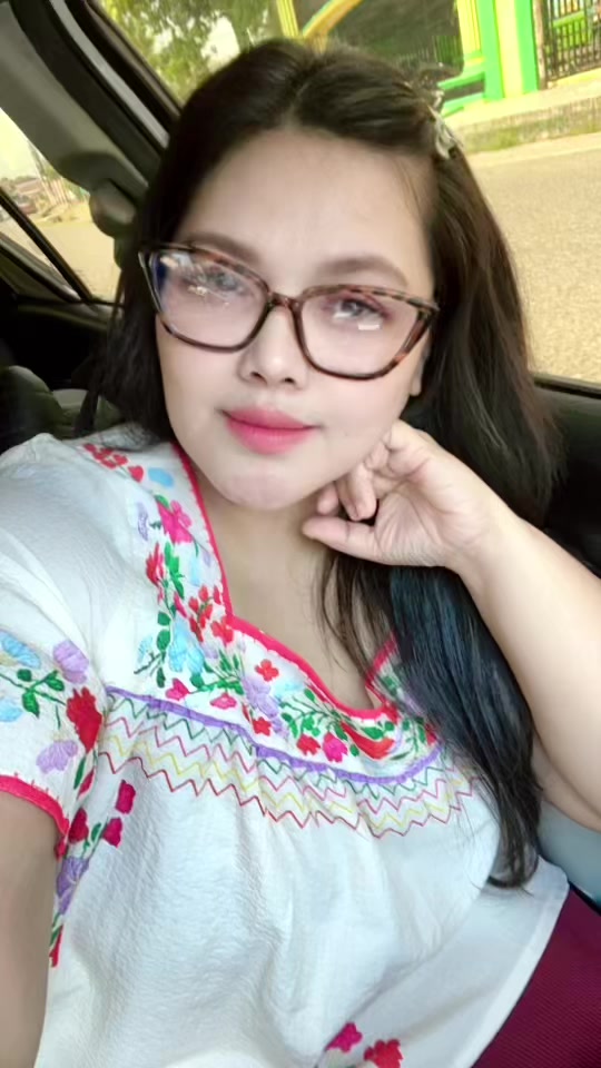 @Ncek_Dian ☕️