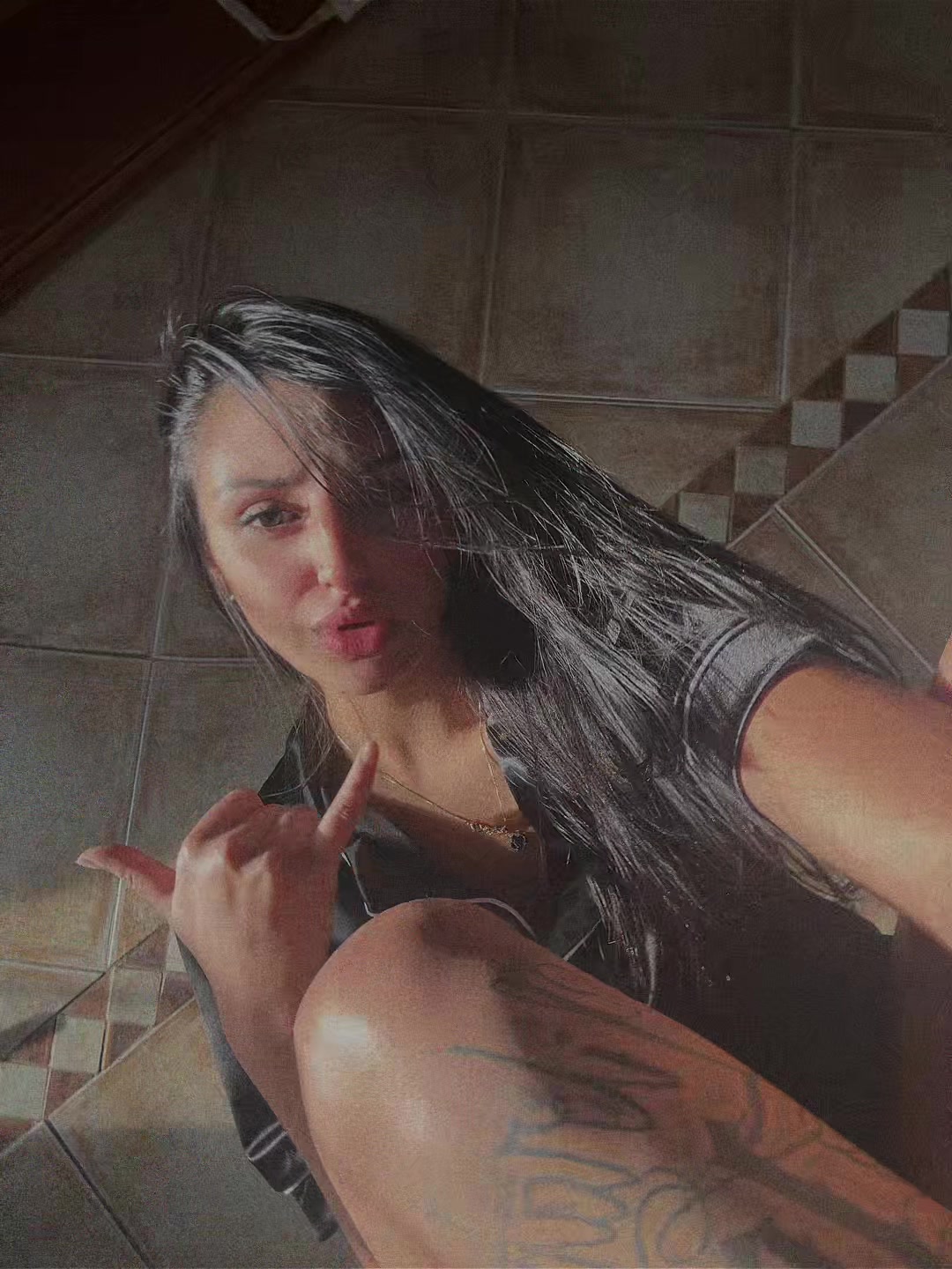 @Zoeegamb_