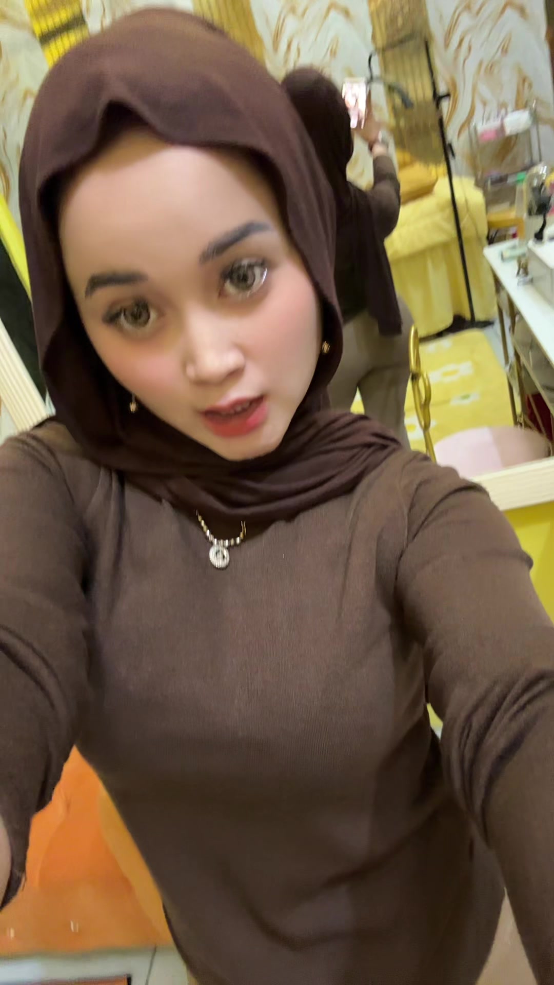 @mungilucub