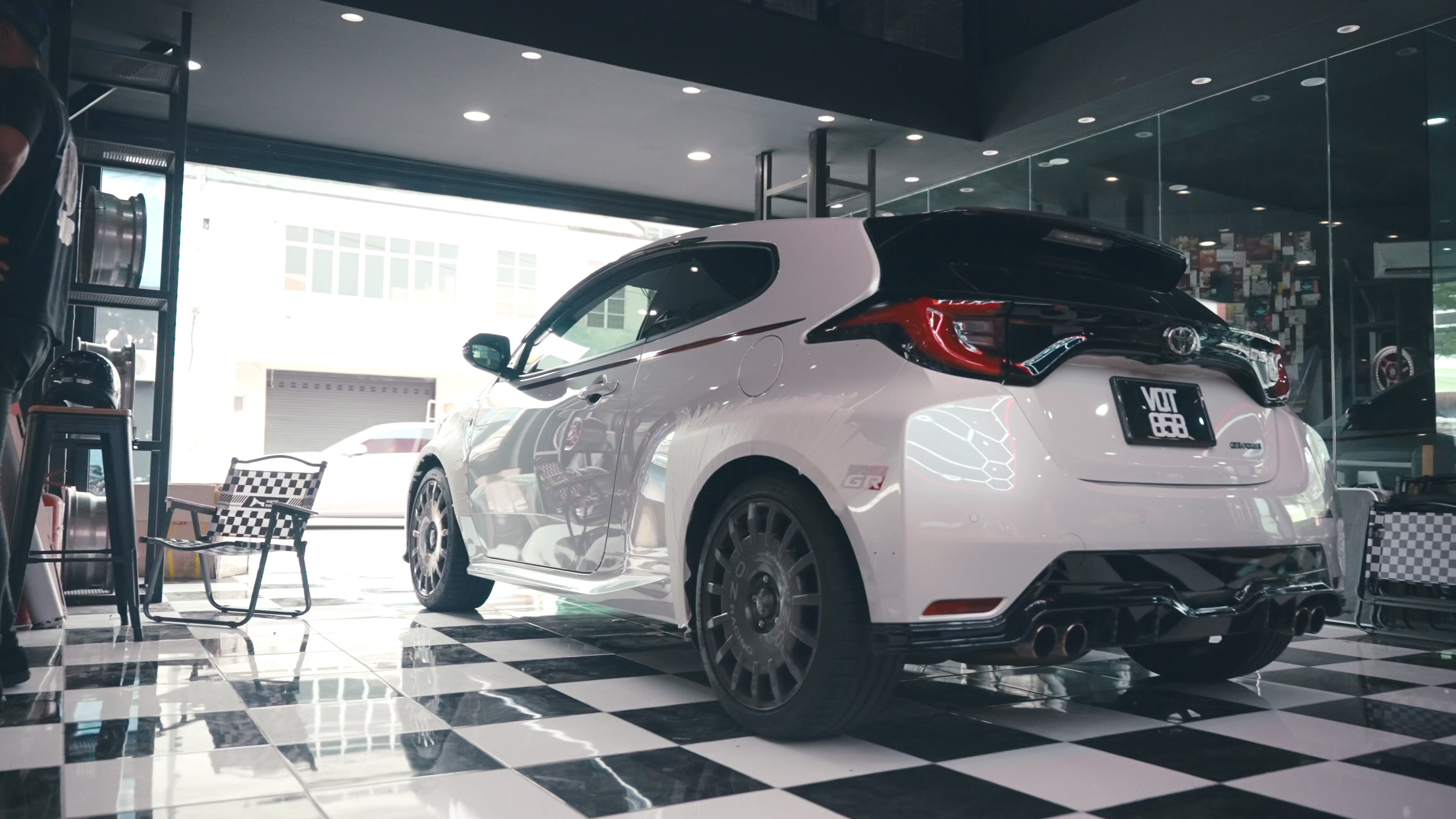 @motormaniac.co