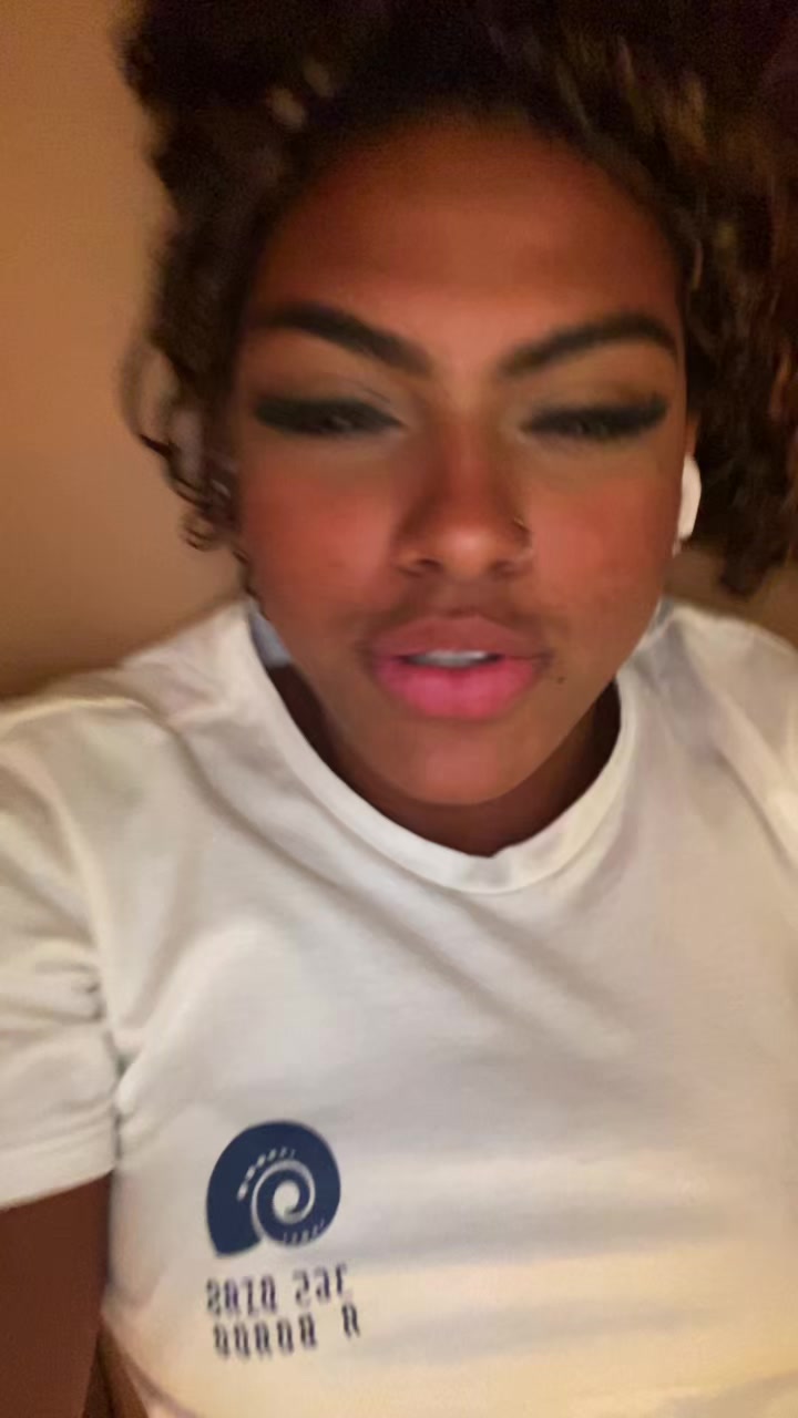 @🤎