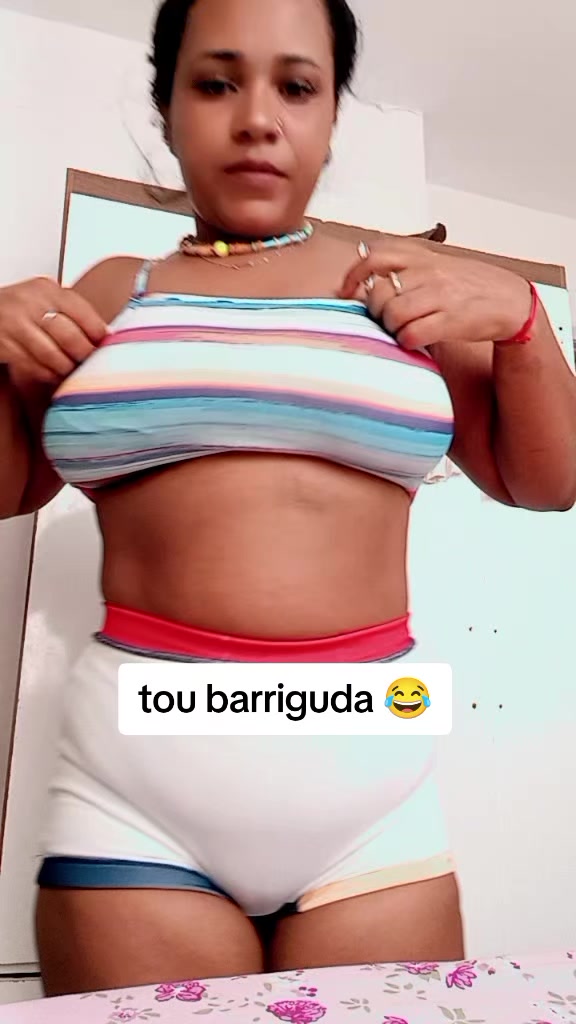 @MamãeTatiiPinheiroOfc