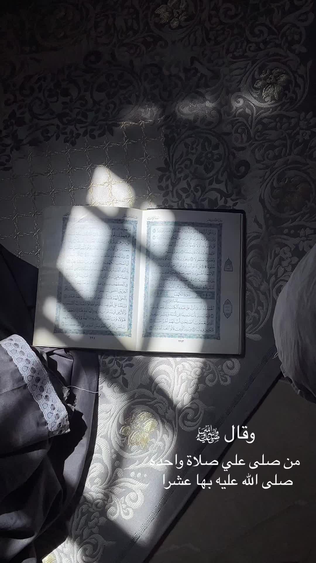 @✨