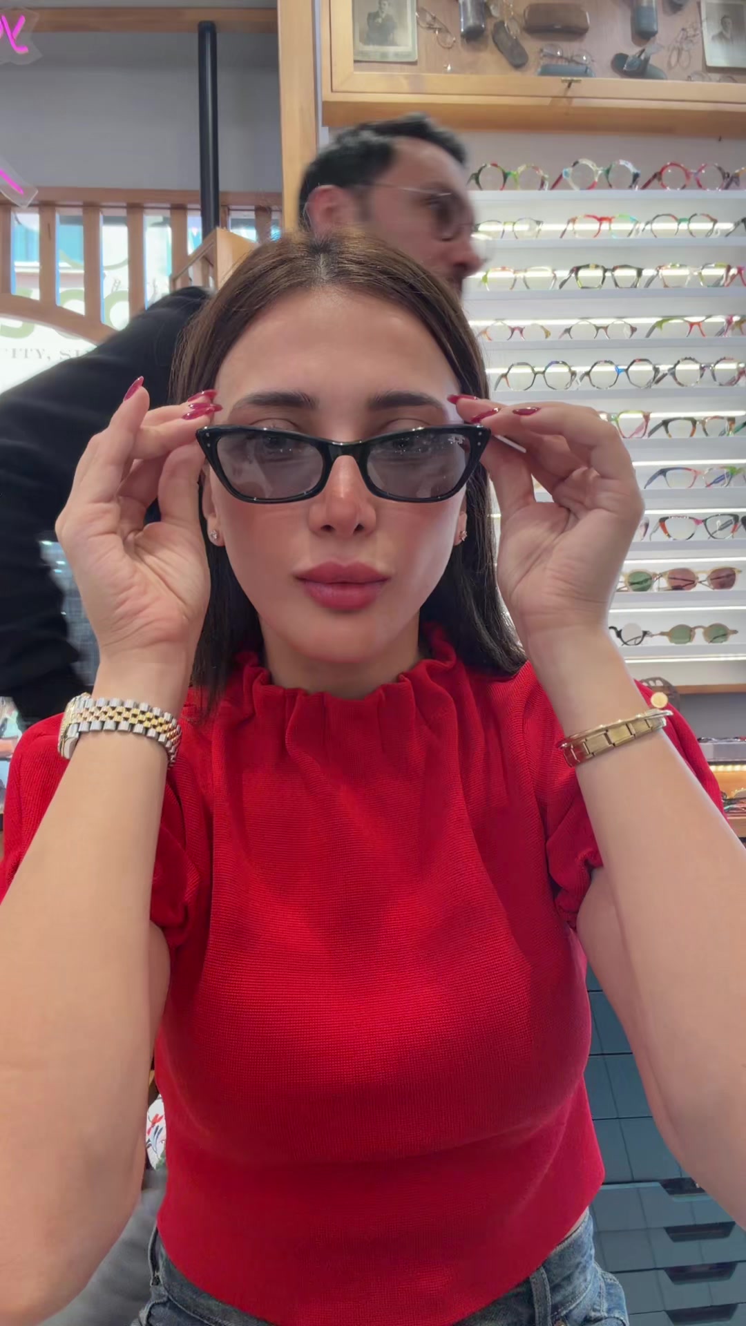 @B&uuml;şra Yal&ccedil;ın
