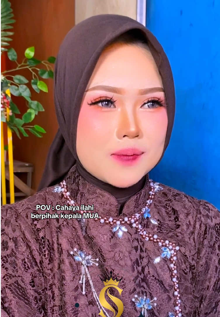 @Silvia Makeup Artist Cirebon